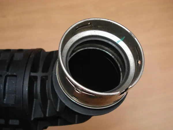 BMW Lufteinlassrohr Intercooler 8577233 image 6