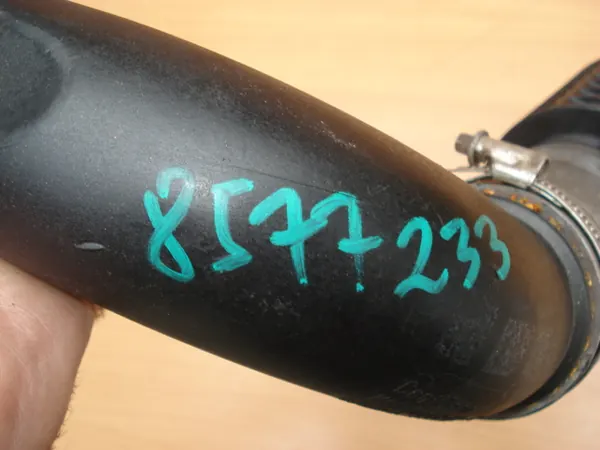 BMW Lufteinlassrohr Intercooler 8577233 image 8