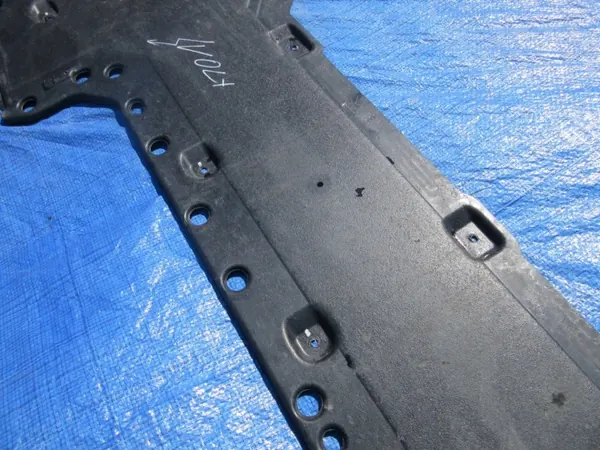 Plaque de protection batterie Chevrolet Volt Opel Ampera 2010 image 3