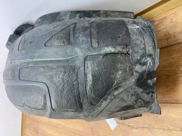 Höger bakhjulsbåge 6.4L Dodge Charger 2015+ image 8