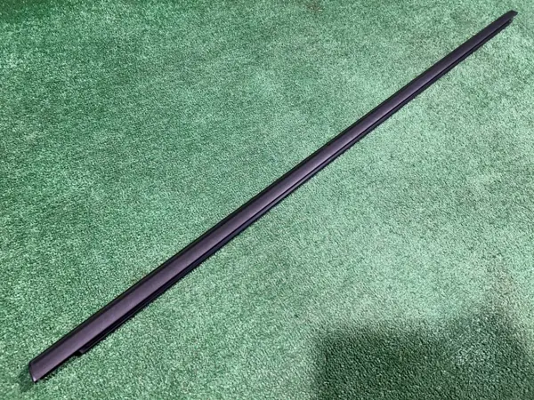 VW Tiguan II Allspace deurdrempelplaat OEM 5NN839478 image 3