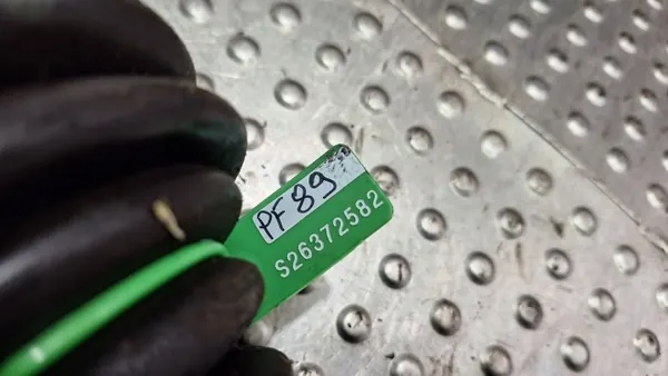 Semi-eixo dianteiro direito OEM S26372582 para Ford Fiesta image 6