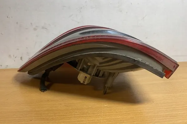 Rechter achterlicht MERCEDES-BENZ E (W210) A2108206864 image 3