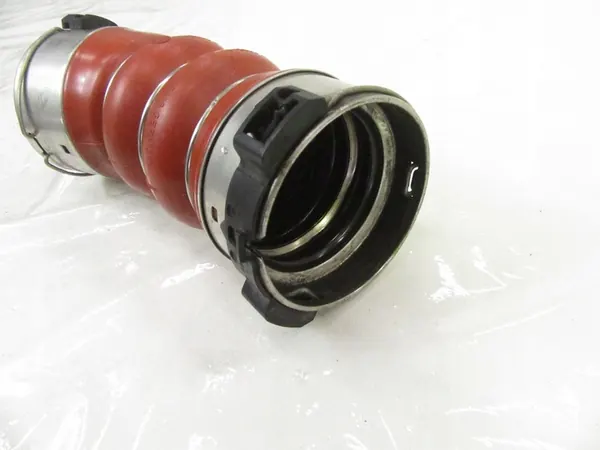 Turbo-Luftschlauch BMW F01 F02 F06 F07 F10 F11 F12 F13 N57 3.5 image 3