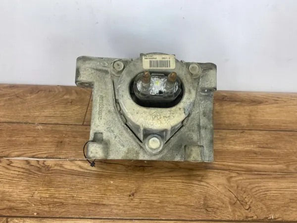 Vaihteiston tuki 5.7 HEMI Dodge Durango 2014+ image 7