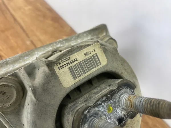 Vaihteiston tuki 5.7 HEMI Dodge Durango 2014+ image 9