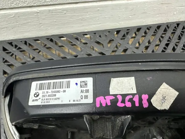 OEM 7245082 Etu-oikea peilin kotelo BMW 2-sarja image 4
