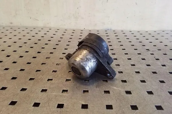 Tensor de cinturón Nissan X-Trail T31 8200357406 image 5