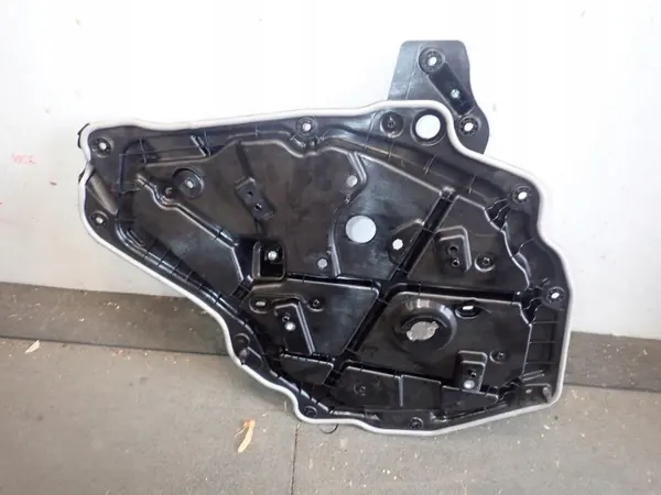 Tesla Y 2021- Linker achterdeurisolatie OEM 1526807-00 image 4