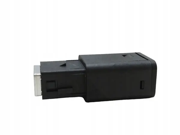 Prise USB Citroen OEM 9831377180 pour C4 III e-C4 image 4