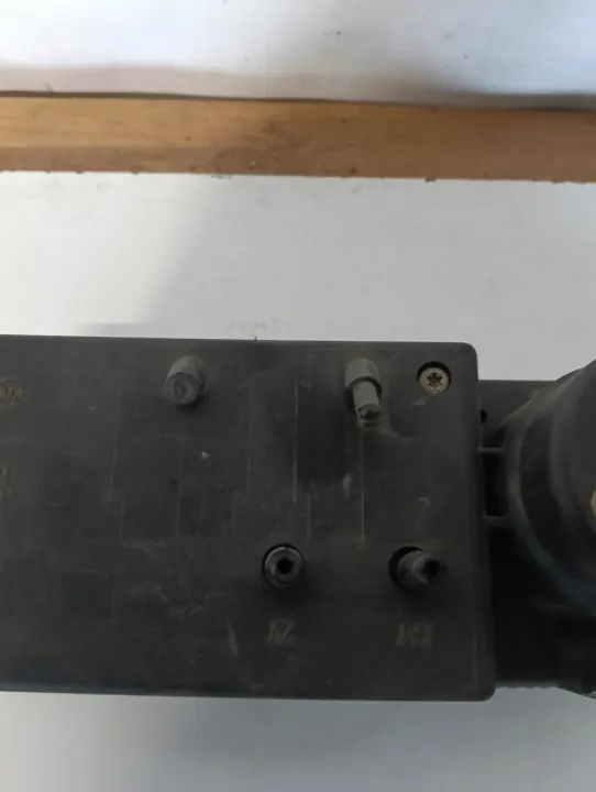 Mercedes-Benz centrale vergrendelpomp OEM A2108000148 image 3