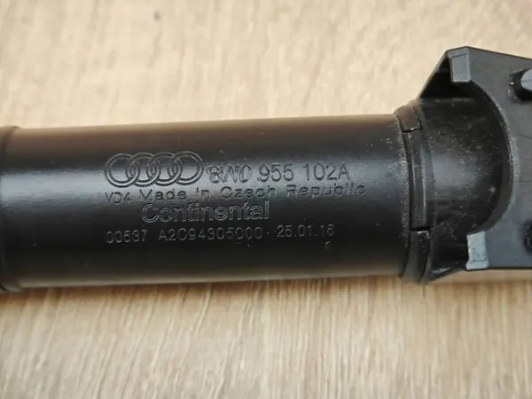 Lave-phare droit avant Audi A4 B9 OEM 8W0955102A image 4