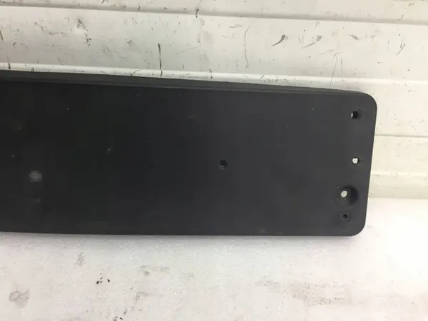 Moldura Matrícula Mercedes C W204 OEM A2048171478 image 4