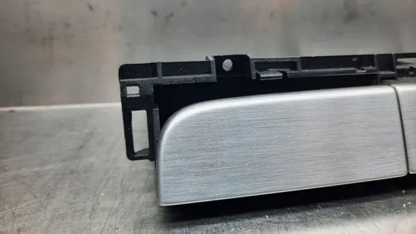 Suporte para Copos para VW Golf 4 MK4 Passat B6 B7 Bora image 2