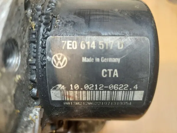 Bomba ABS OEM 7E0614517D para VW T5 Lift 2.0 TDI image 3