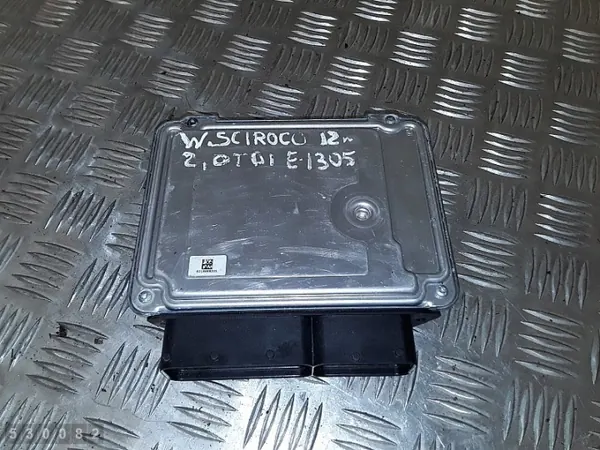 2012 VW Scirocco ECU 2.0 TDI 03L906018GF image 4