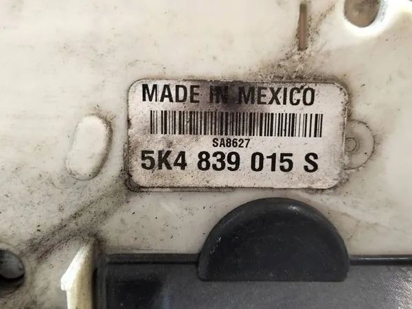 Bakdörrlås Höger VW Passat VIII (2014- ) B8 OEM 5K4839015S image 5