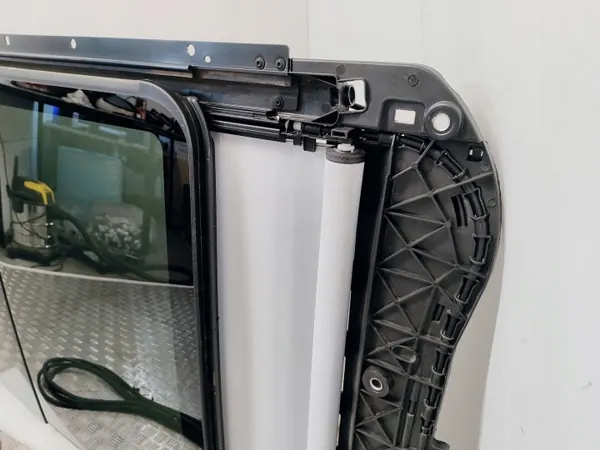 OEM 98342333PR Schievedak voor Peugeot 3008 II 2018 image 3