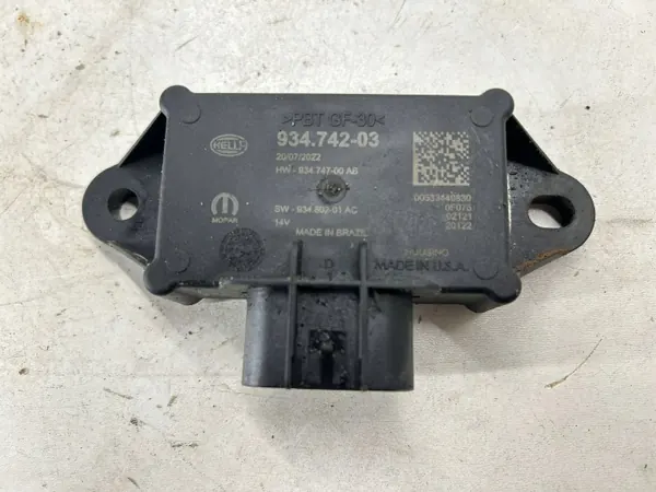 Contrôleur pompe injection OEM 00533449830 Dodge Hornet image 2