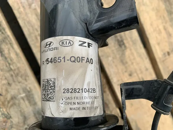 Hyundai i20 III 1.2 Macpherson Giunto Completo Anteriore Destro OEM image 8