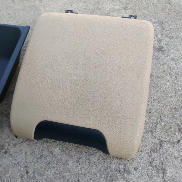 Beige liukuva käsinoja OEM 8196944 BMW E39:lle image 4