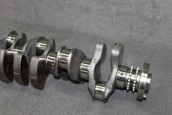 BMW OEM 8678953 Krukas voor 4.0i B58 Motor image 3