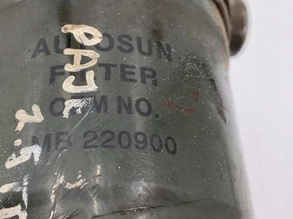 Mitsubishi OE MB220900 Fuel Filter image 4