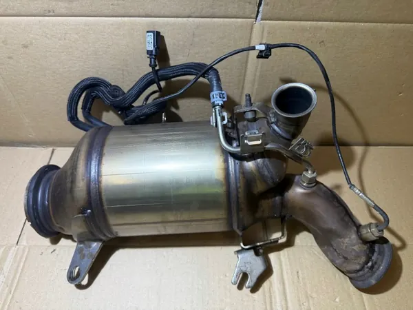 Catalisador Audi A6 C8 2.0 TDI OEM 05L131775 image 3
