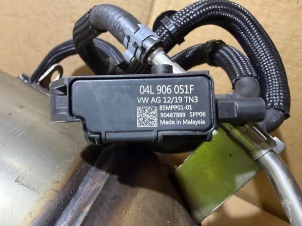 Catalisador Audi A6 C8 2.0 TDI OEM 05L131775 image 5