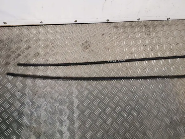 Toyota Prius kattotankki OEM FBZ4974 - Käytetty image 2