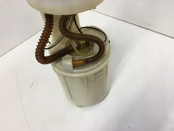 Bomba de combustível Skoda Rapid 1.2 1.4 TSI image 2