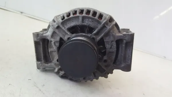 Vaihtovirtageneraattori Mercedes W203 image 3