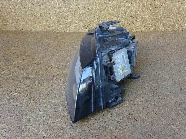AUDI A4 B8 8K Faro Derecho Bixenon LED OEM 8K0941004D image 3