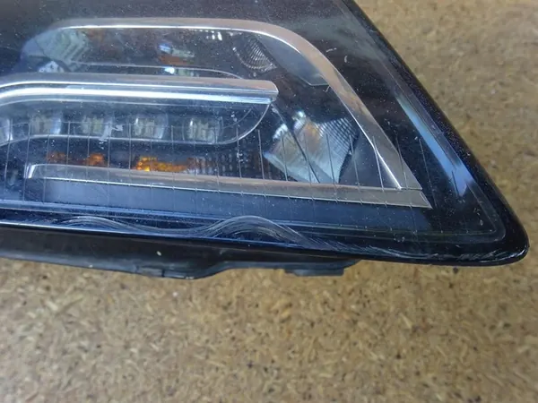 AUDI A4 B8 8K Faro Derecho Bixenon LED OEM 8K0941004D image 5