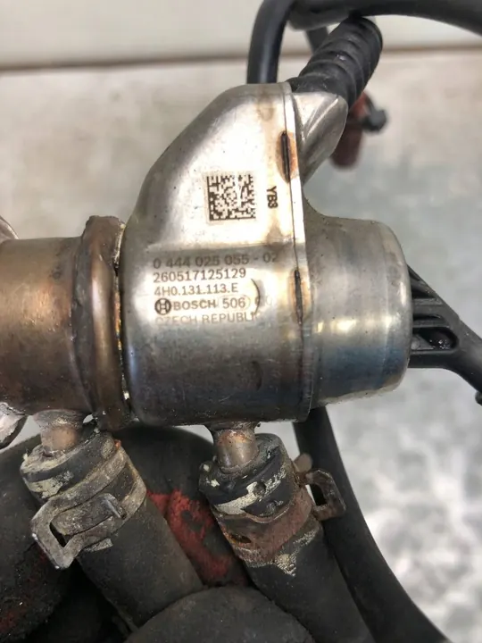 Injecteur AdBlue Audi Q5 LIFT 4H0131113E image 4