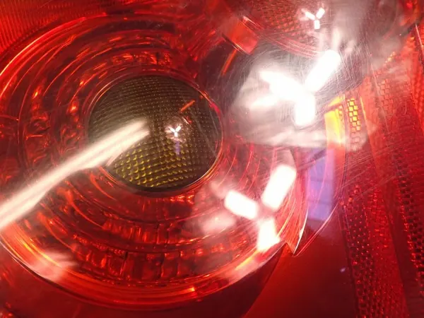 Luz trasera izquierda NISSAN PRIMERA P12 2003 89077070 image 5