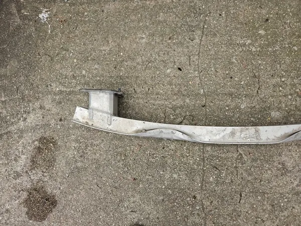 Takapuskuri vahvistus Audi A6 C7 Sedan image 3