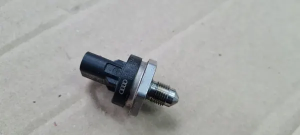 Sensor Pressão Combustível OEM 06L906054D Audi 2.0 TFSI image 3