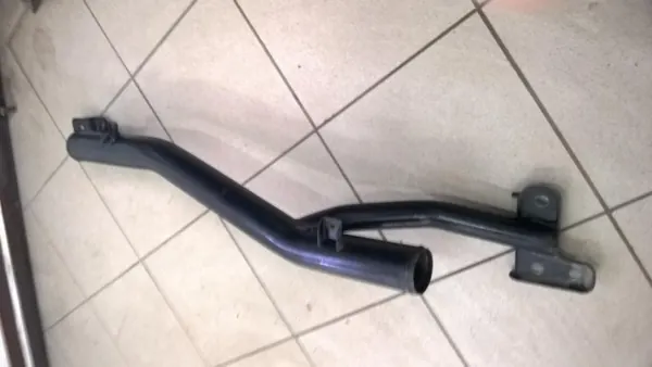 Rura kulera Audi TT 8N0 OEM - Gebrauchtes Teil image 2