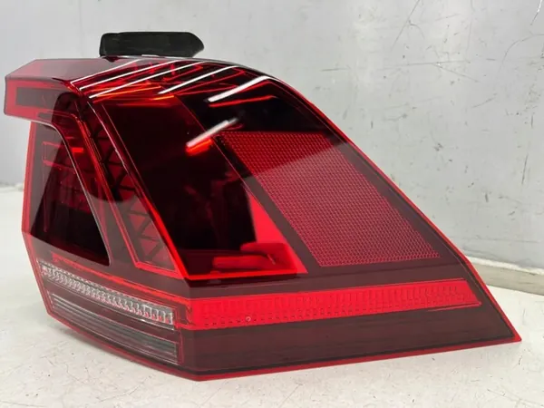 Volkswagen OE 5NA945208F Luz Trasera image 5