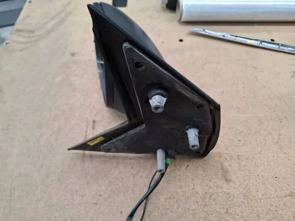 Volkswagen Transporter T6 Left Mirror 5+1 Pin image 3