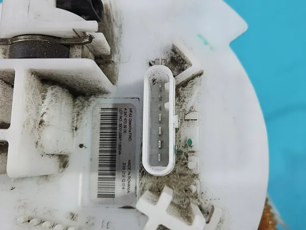 Bomba de combustível Mercedes CLA C118 X118 1.3B A2474703200 image 6