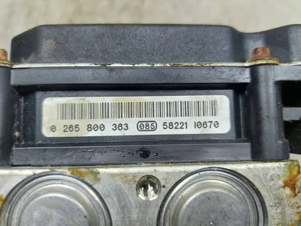 Pompe ABS OEM 0265800363 pour VW Polo IV 9N image 8