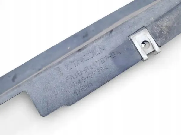 Lincoln Nautilus Achterbumper Strip OEM FA1BR11787BA image 3