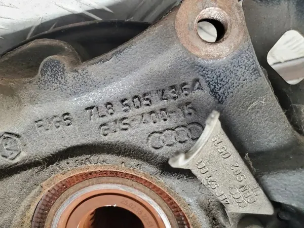 Audi Q7 Bakhjulsnav OEM 7L8505436A - Höger sida image 5