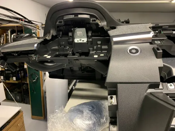 OEM RENAULT ZOE LIFT 2020 Dashboard Console Airbag image 10