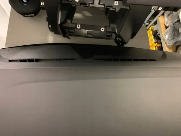 OEM RENAULT ZOE LIFT 2020 Dashboard Console Airbag image 8