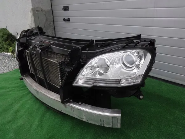 Faróis dianteiros MERCEDES ML W164 LIFT image 4