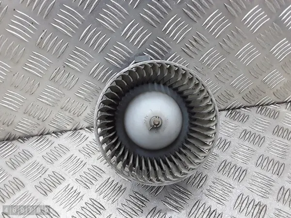 Nissan NV200 Verwarmingsblazermotor OEM AM-469780 image 2