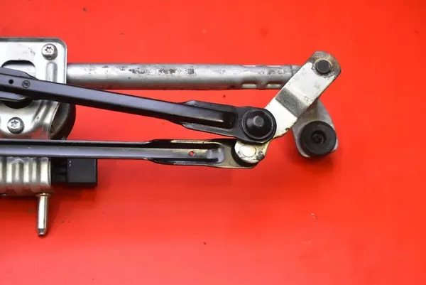 Tuulilasinpyyhkijän mekanismi eteen Skoda Rapid 2012-2017 OEM 5JB955113 image 10
